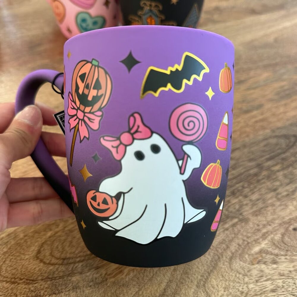 COULDRON & COBWEBS HALLOWEEN MUG - CUTE GHOST WITH LOLLIPOP